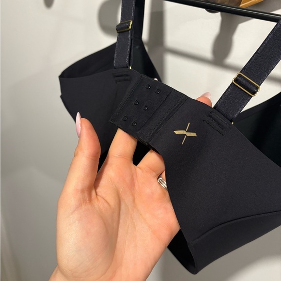 NWOT- WingWoman Contour Bra - 3 different sizes! - Picture 11 of 12